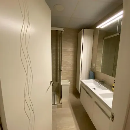 - Precioso Atico Casco Historico Apartment *